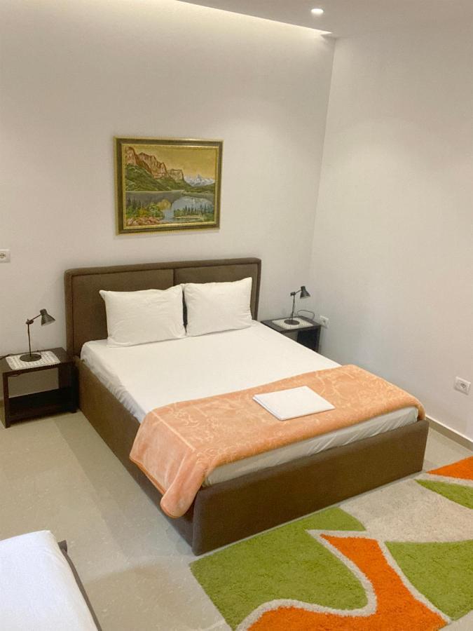 Guesthouse Niko 베라트 외부 사진